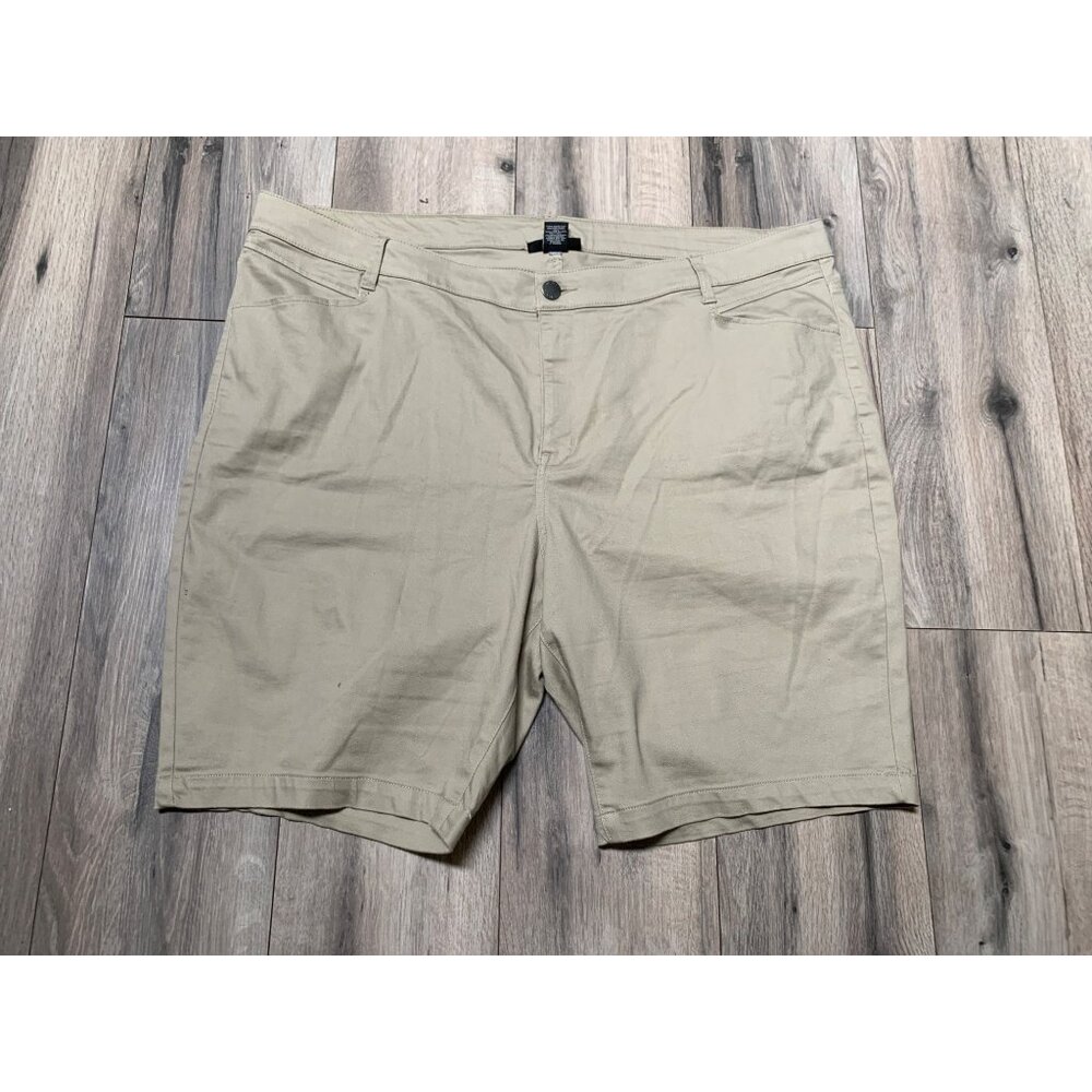 Lane Bryant Womans 28 Khaki Tan Bermuda Flat Front Shorts